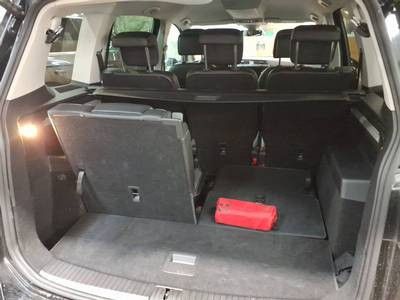 Volkswagen Touran - Bild 8