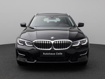 Fahrzeugabbildung BMW 320d xDr Tour Luxury Line AHK HiFI Laserlicht