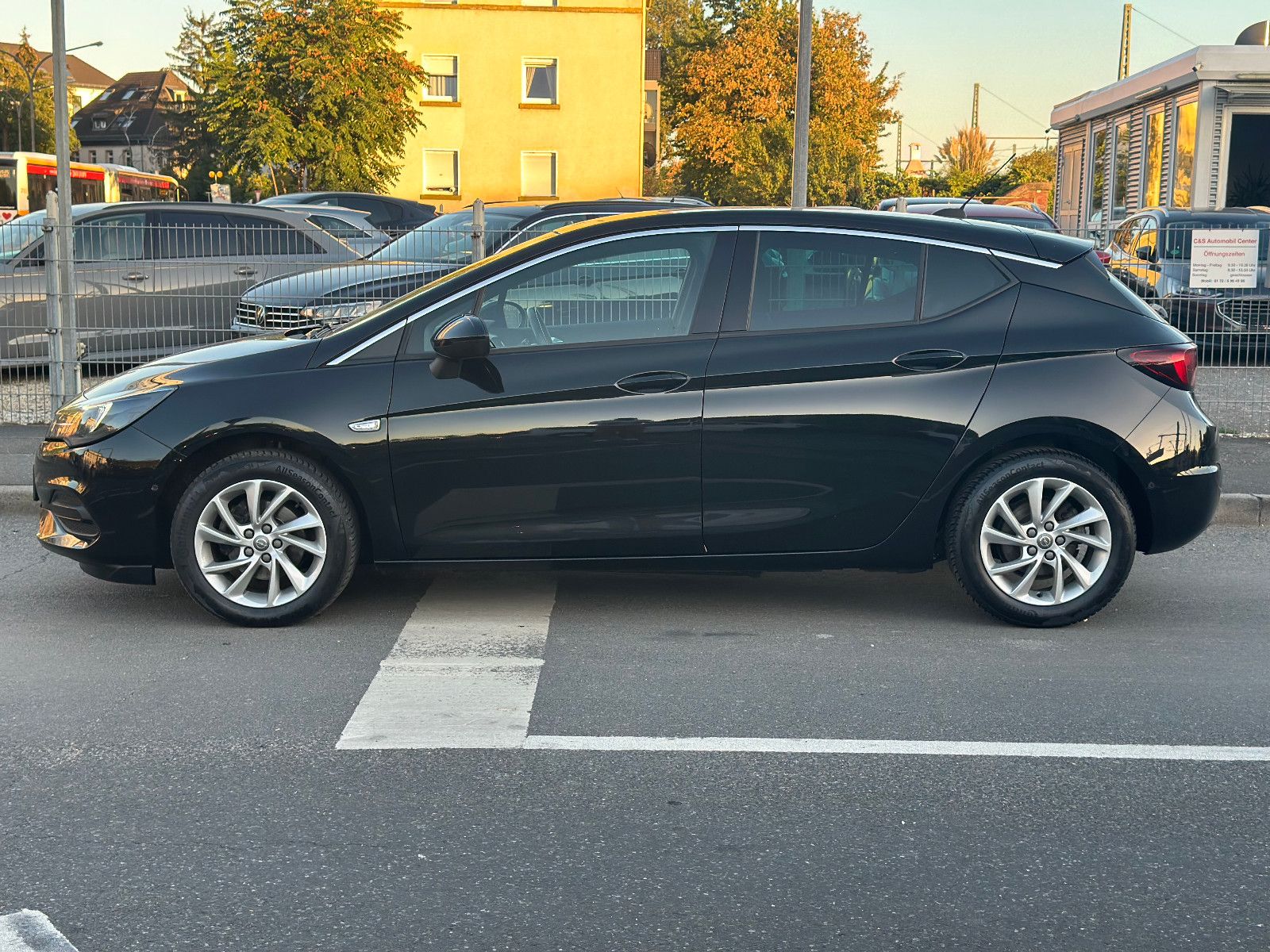Fahrzeugabbildung Opel ASTRA K ELEGANCE*MOD.2022+LED+KAMERA+NAVI*