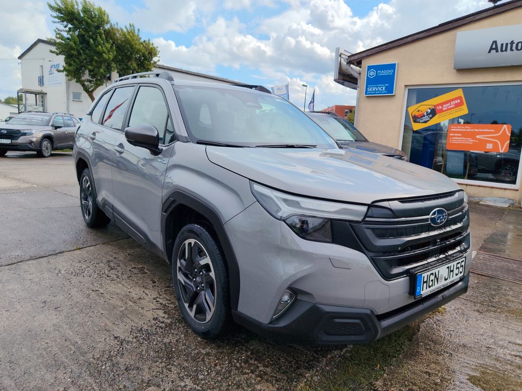 Subaru Forester — hlavná fotografia