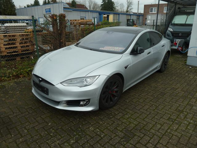 Tesla Model S Dual