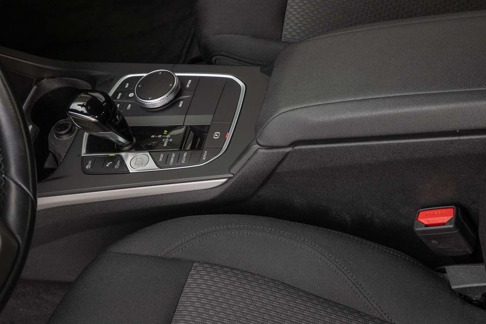 BMW 118 - Bild 9