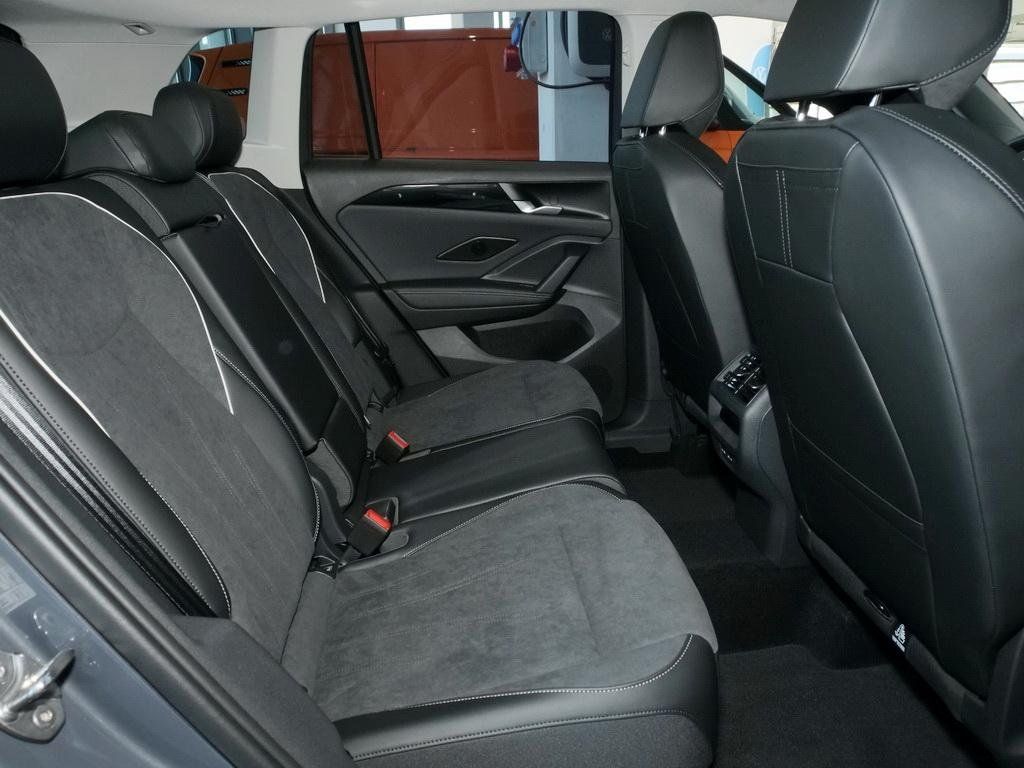 Volkswagen Tiguan - Bild 8