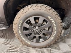 Toyota Land Cruiser 2,8 D-4D 151 kW AWD AHK – Bild 9