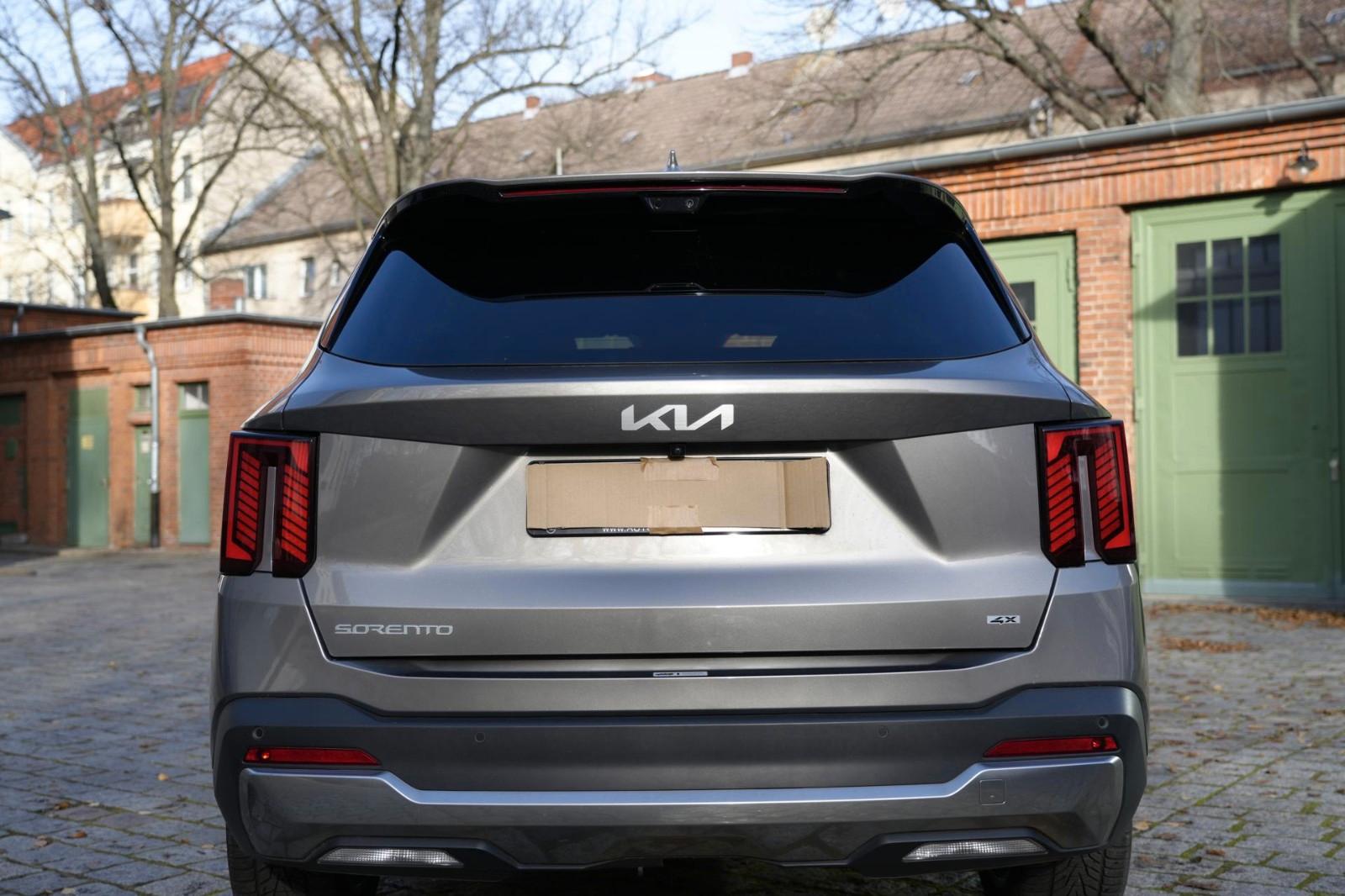 Kia Sorento 2.2 CRDi DCT AWD Platinum, Pano , Bo