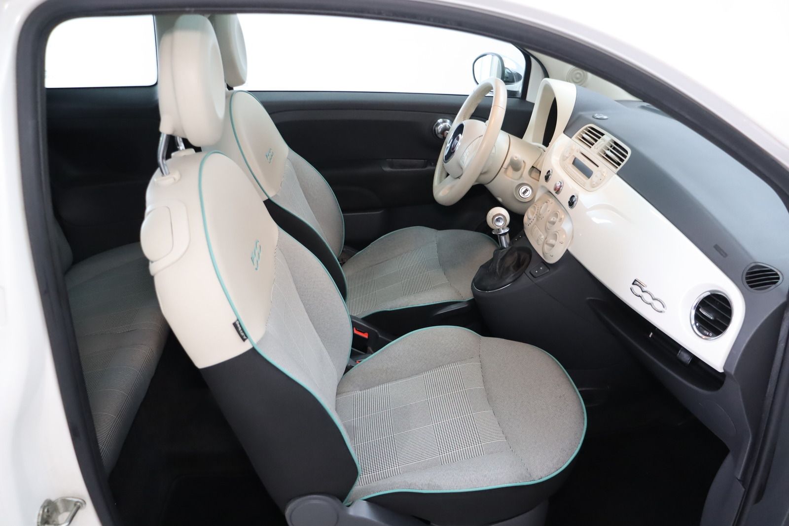 Fahrzeugabbildung Fiat 500 1.2 8V Lounge * Klima * Alu