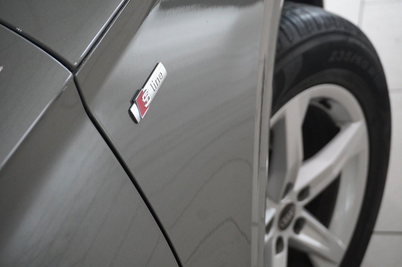 Fahrzeugabbildung Audi Q5 Sportback 35 TDI S-LINE NAVI/LED/SPORT/VIRT.