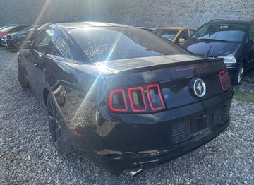 Ford Mustang - 3
