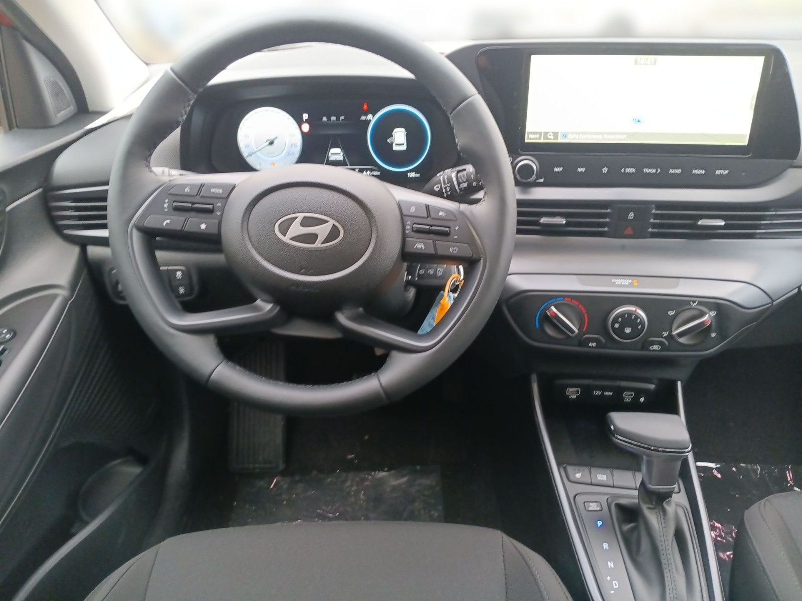 Fahrzeugabbildung Hyundai i20 1.0 T-GDI DCT 100PS Mj.25 Trend BOSE