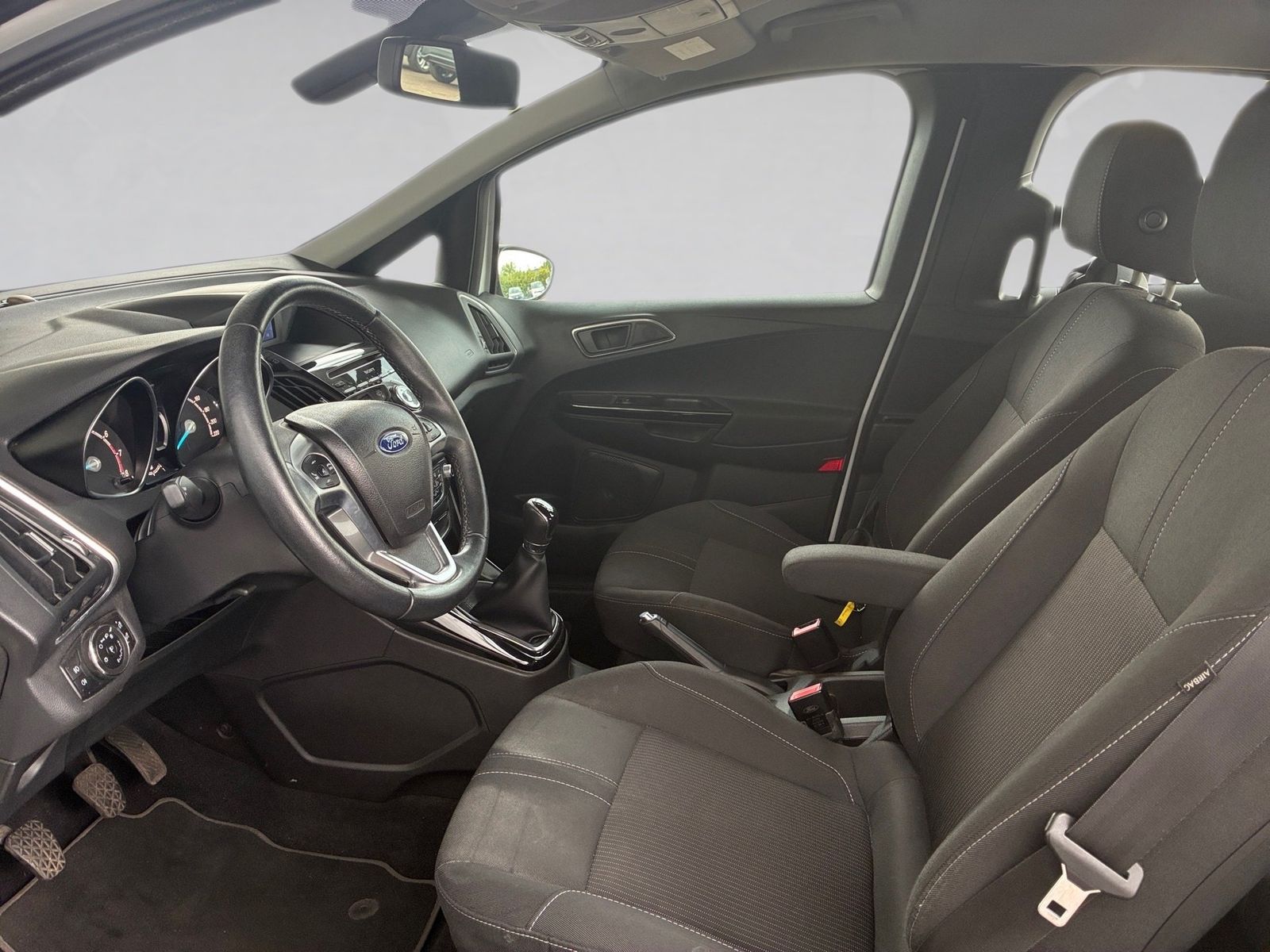 Fahrzeugabbildung Ford B-MAX 1.0 EcoBoost Titanium SHZ,Keyless,LM,FLA