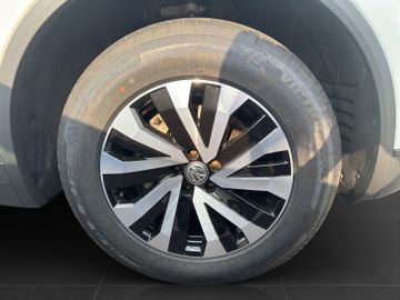 Volkswagen Touareg - 7