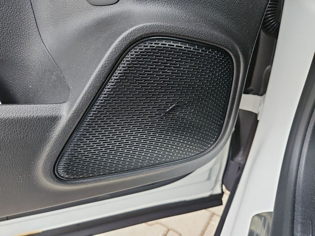 Fahrzeugabbildung Mercedes-Benz GLB 220 d 4M Progressive AHK Totwi. Navi SHZ KAM