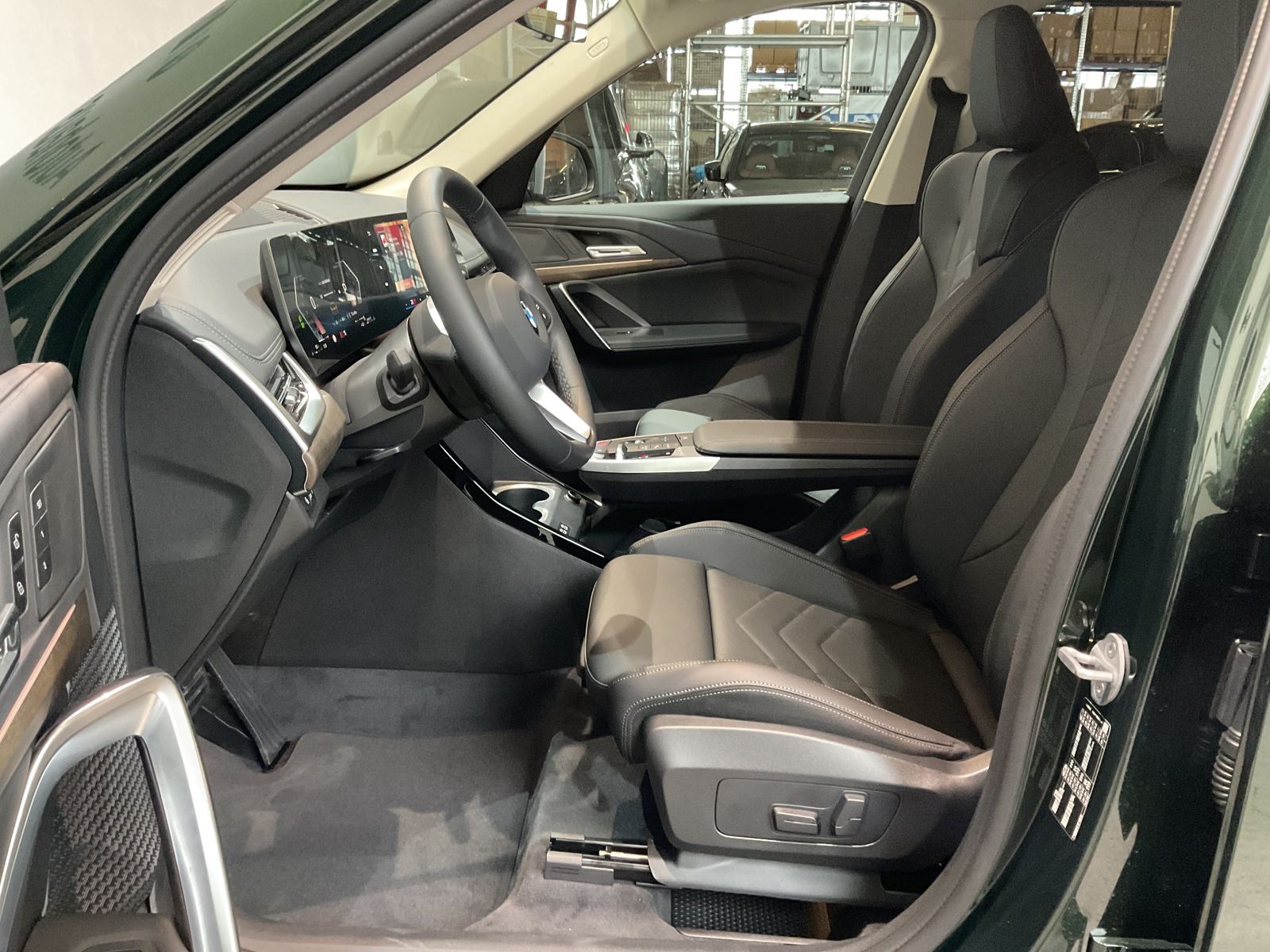 Fahrzeugabbildung BMW X1 sDrive20i AHK, Head-Up Display, Panorama Glas