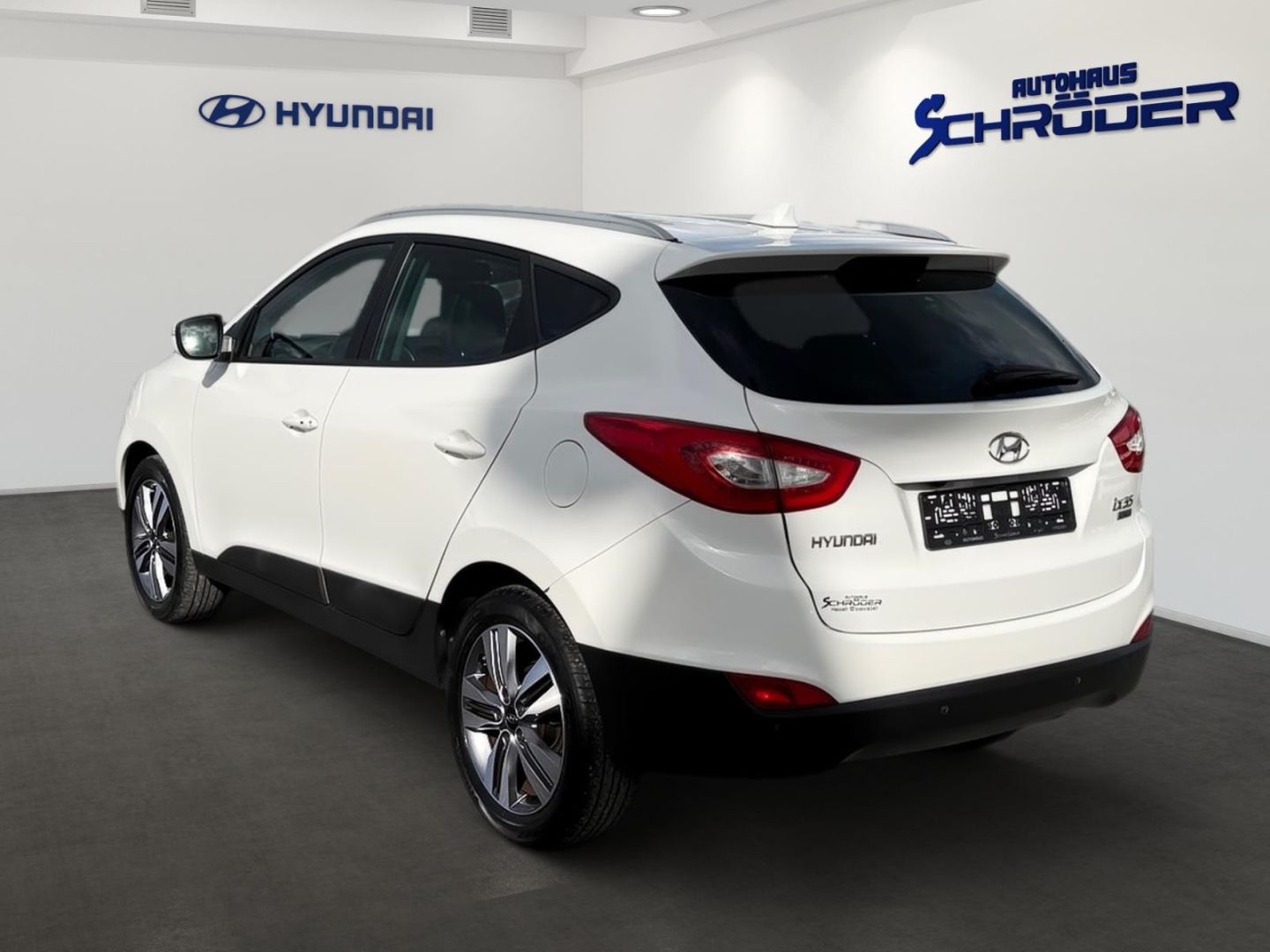 Fahrzeugabbildung Hyundai ix35 1.7 CRDi FIFA WM Gold Navi Kamera Teilleder