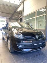 Renault Clio by RIP CURL 1.2 16V 55kW by RIP CURL - Renault Clio: Rip Curl
