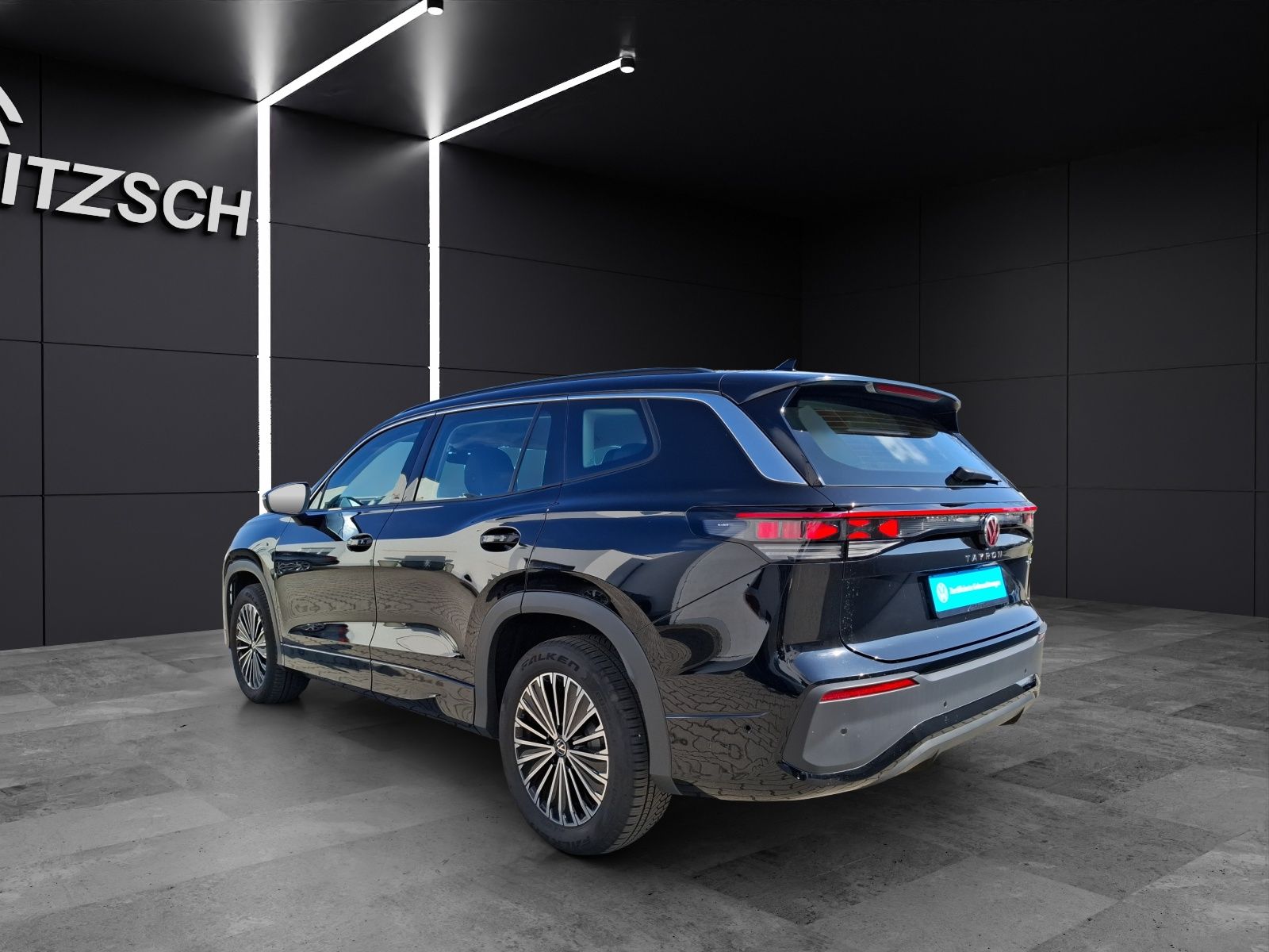 Fahrzeugabbildung Volkswagen Tayron eTSI Life DSG 7-Si Matrix AHK Navi AID AC