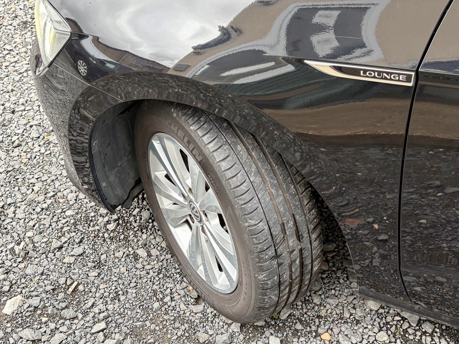 Fahrzeugabbildung Volkswagen Golf Sportsvan VII 1.6 TDI Xenon AHK LOUNGE 2.HD