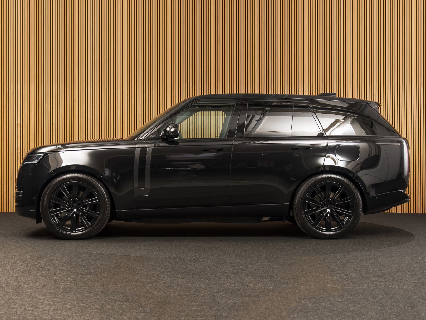 Land Rover Range Rover P460e HSE-MASSAGE-PANO-22"-PERLINO imagem 2