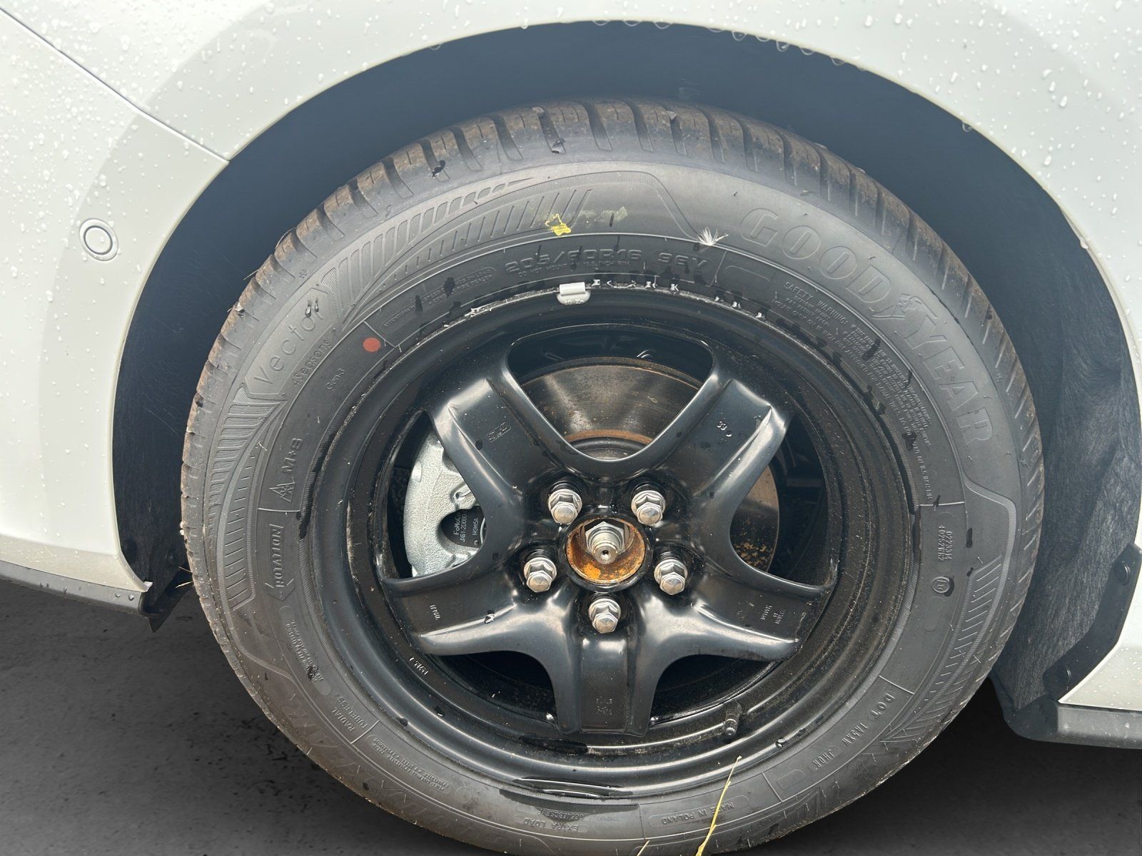 Fahrzeugabbildung Ford Focus Turnier 1,5 DSL Ecoblue  Titanium x Autom.