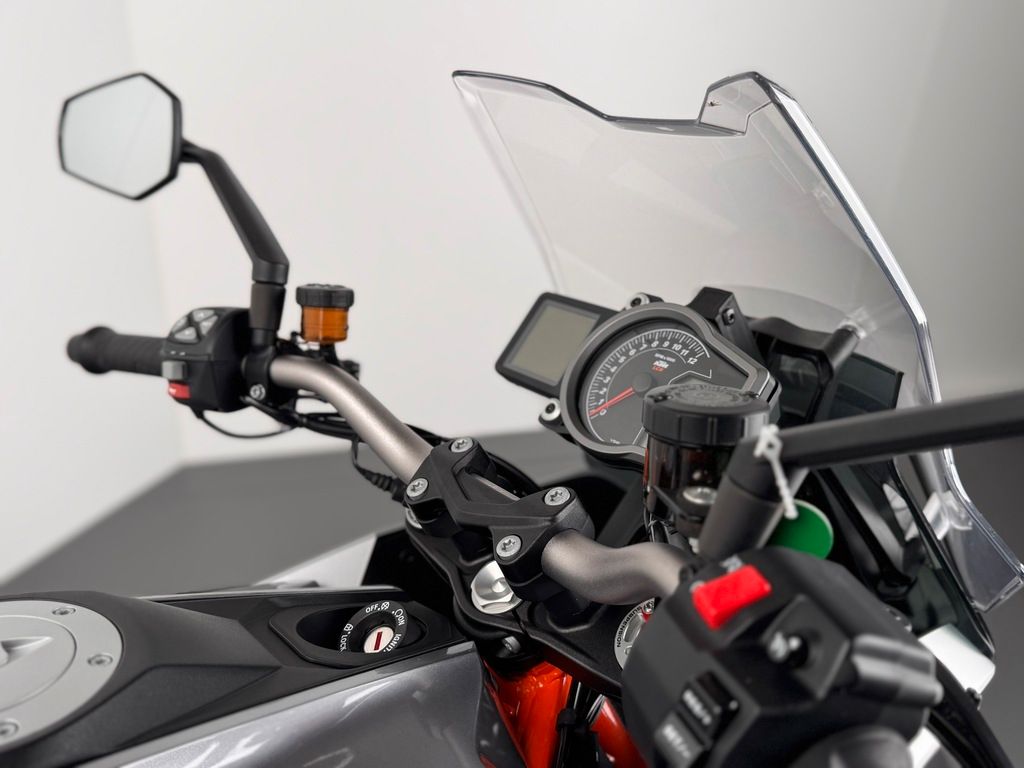 Fahrzeugabbildung KTM 1290 SUPER DUKE GT *1.HAND *TOP-ZUSTAND