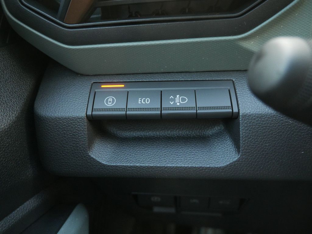 Fahrzeugabbildung Dacia Bigster Extreme Hybrid-G 140 Automatik