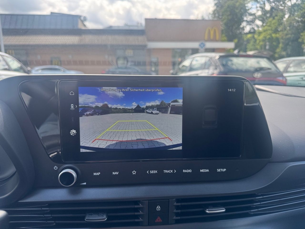 Fahrzeugabbildung Hyundai i20 TREND *BOSE*SOUNDPAKET* Fernlichtass. Kam.