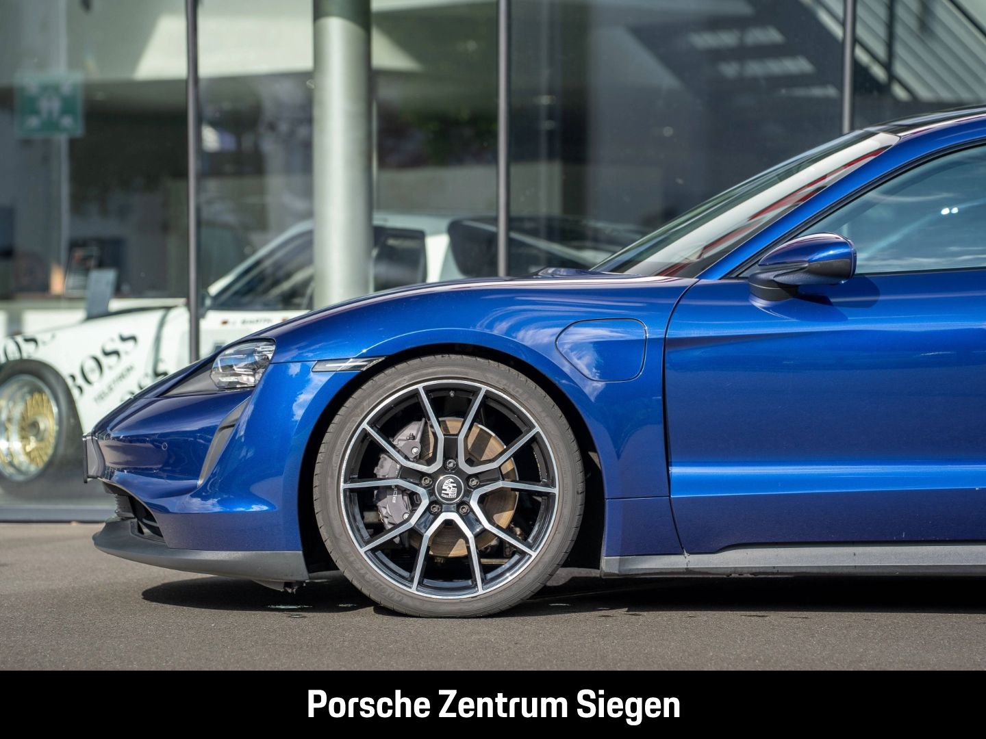 Porsche Taycan Performance Plus Chrono Pano Luft BOSE Ka foto 9