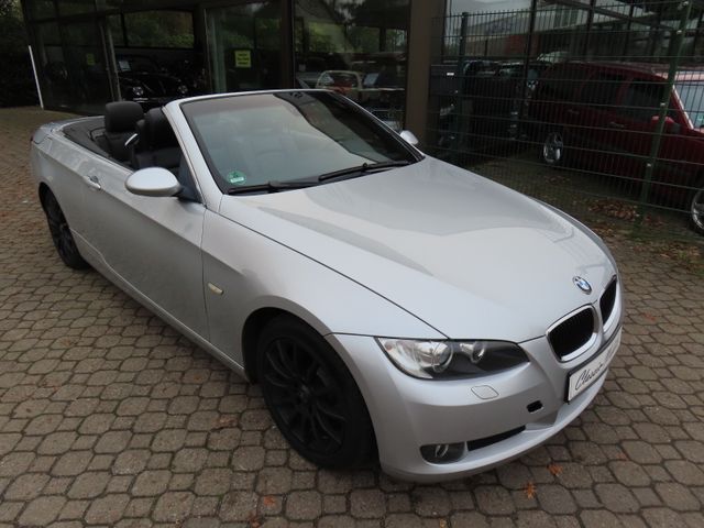 BMW 320i Cabrio E93