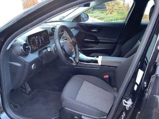 Fahrzeugabbildung Mercedes-Benz C 200d LED+IHC+RKamera+Augment+SpurhalteA