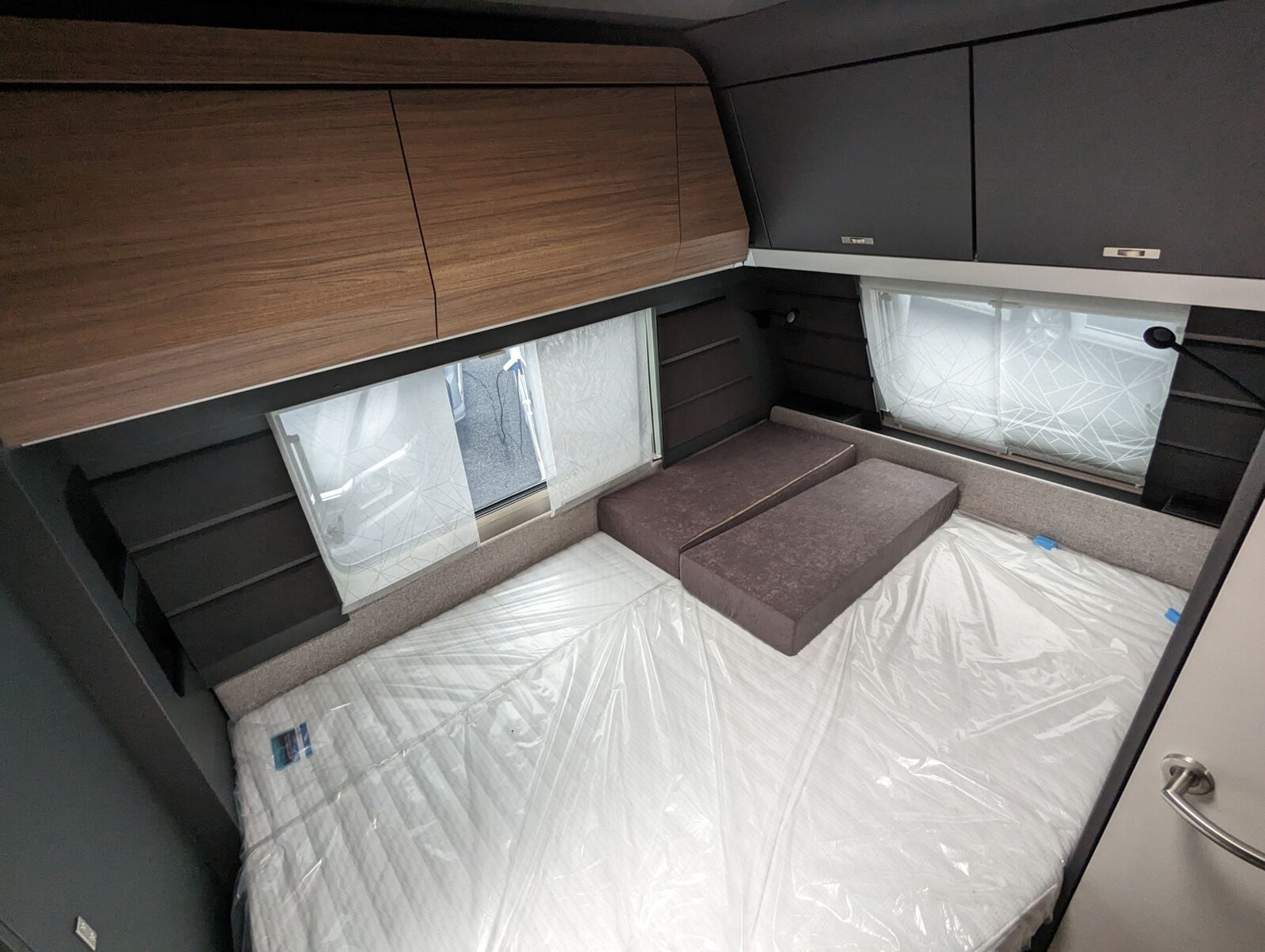 Fahrzeugabbildung Knaus Azur 500 FU Truma 6E, Fussbodenerwärm, LED