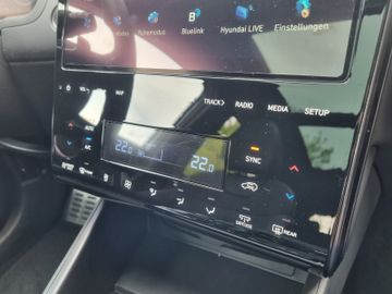 Fahrzeugabbildung Hyundai TUCSON 1.6 T-GDI PHEV 4WD N-LINE ECS PANO SitzP.