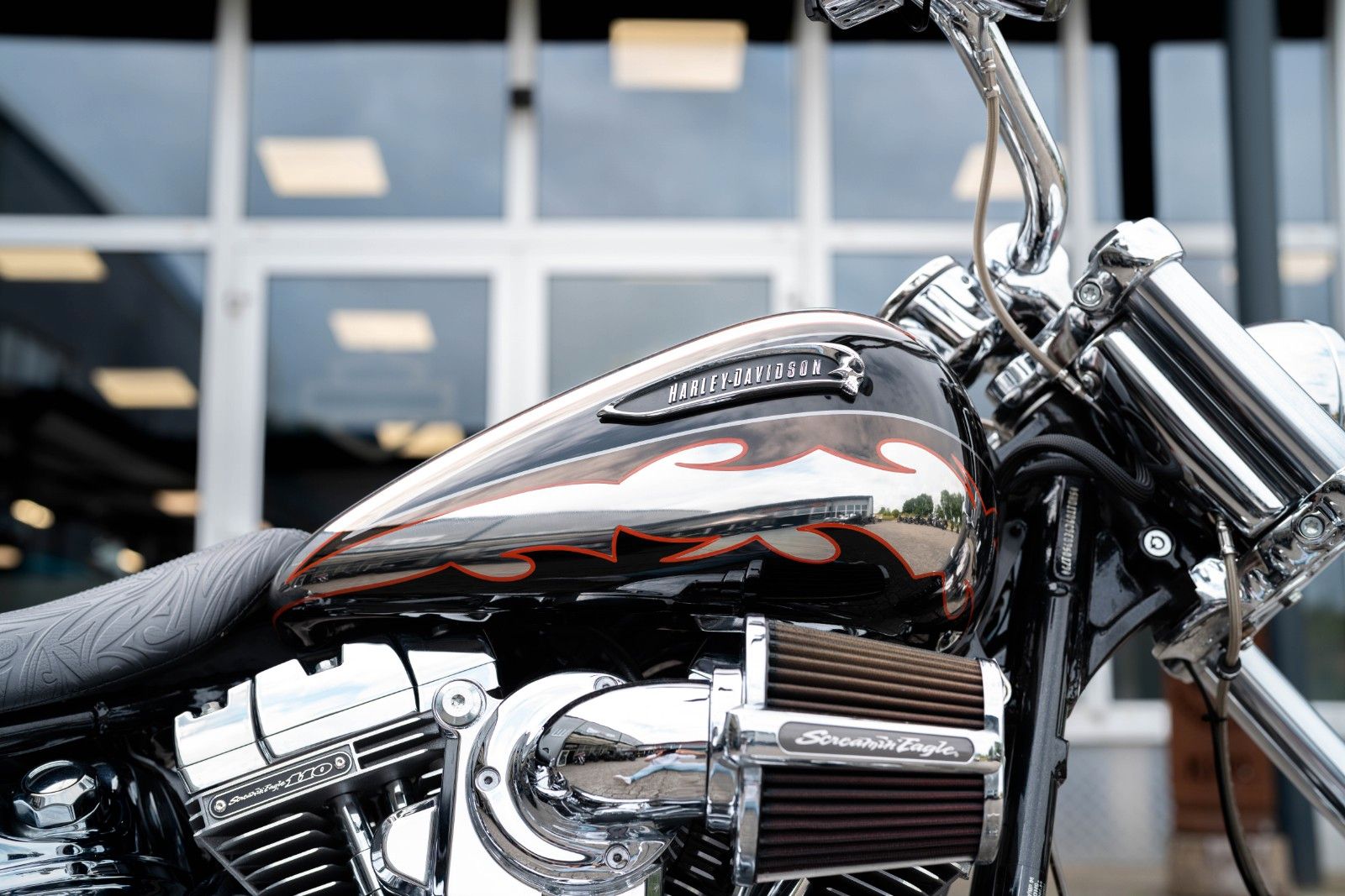 Fahrzeugabbildung Harley-Davidson FXSBSE CVO Breakout 110 cui - Twin Cam - Jekill