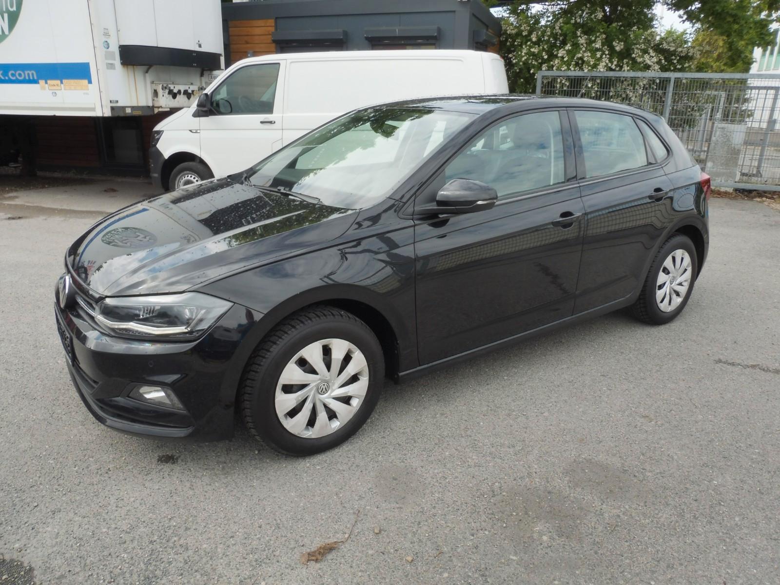 Volkswagen Polo VI Comfortline 1.0 NAVI DSG LED
