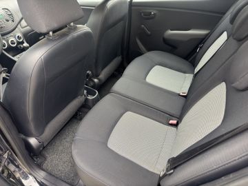 Hyundai i10 1.1 Classic Ganzjahresreifen+Tüv neu, Bild 19