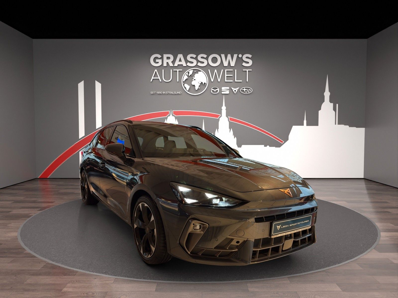 Fahrzeugabbildung CUPRA Leon Sportstourer 1.5 eTSI LED/ACC/SHZ/LHZ/RFK