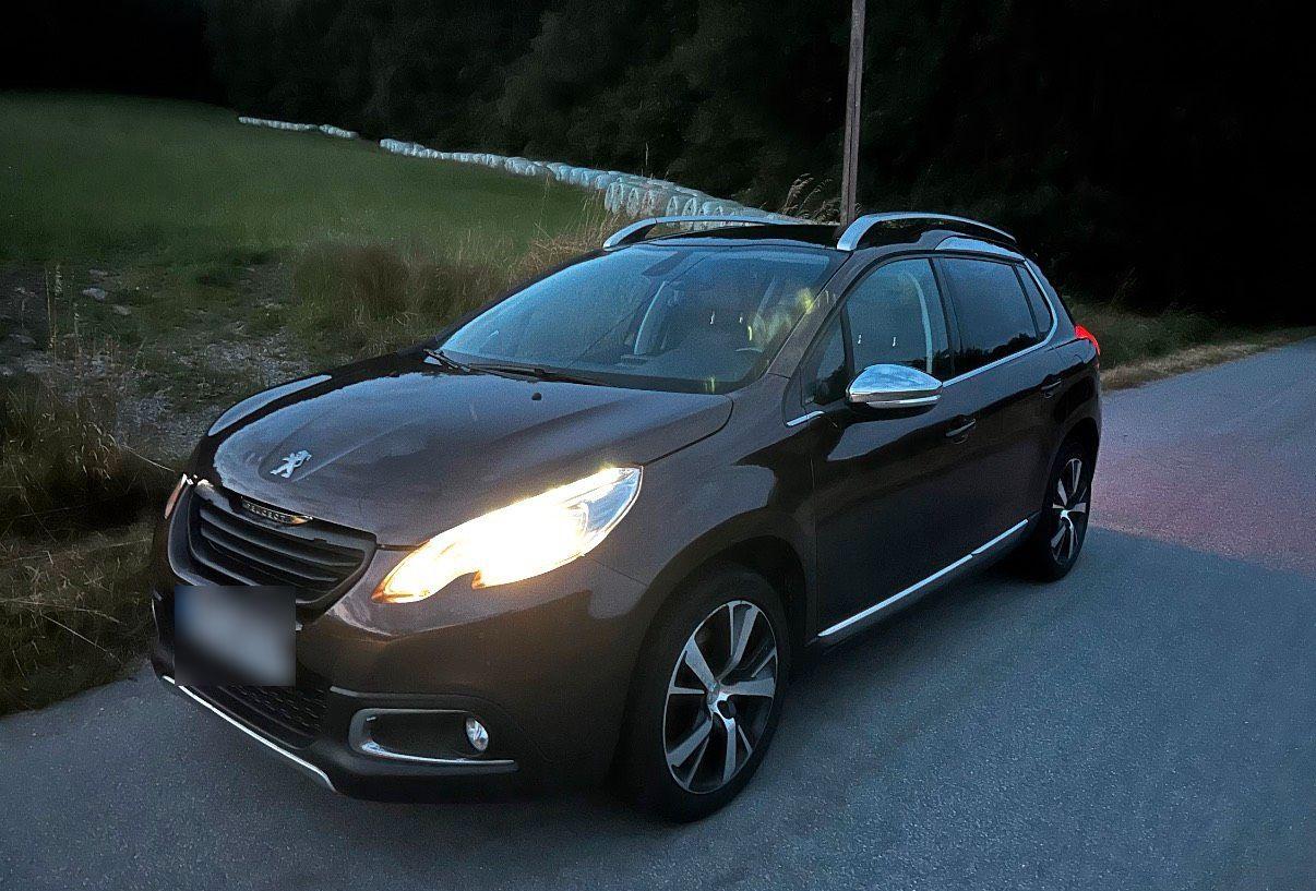 Peugeot 2008 2013 — photo 13