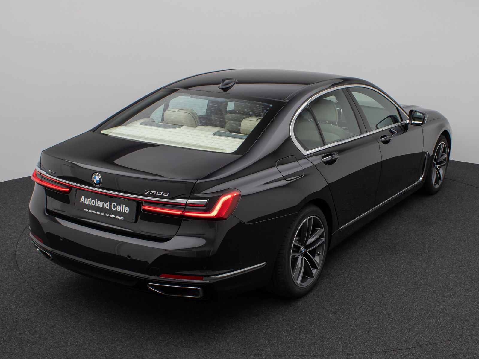 Fahrzeugabbildung BMW 730d xD 360°Laser Massage DAB DisplKey SoftClose