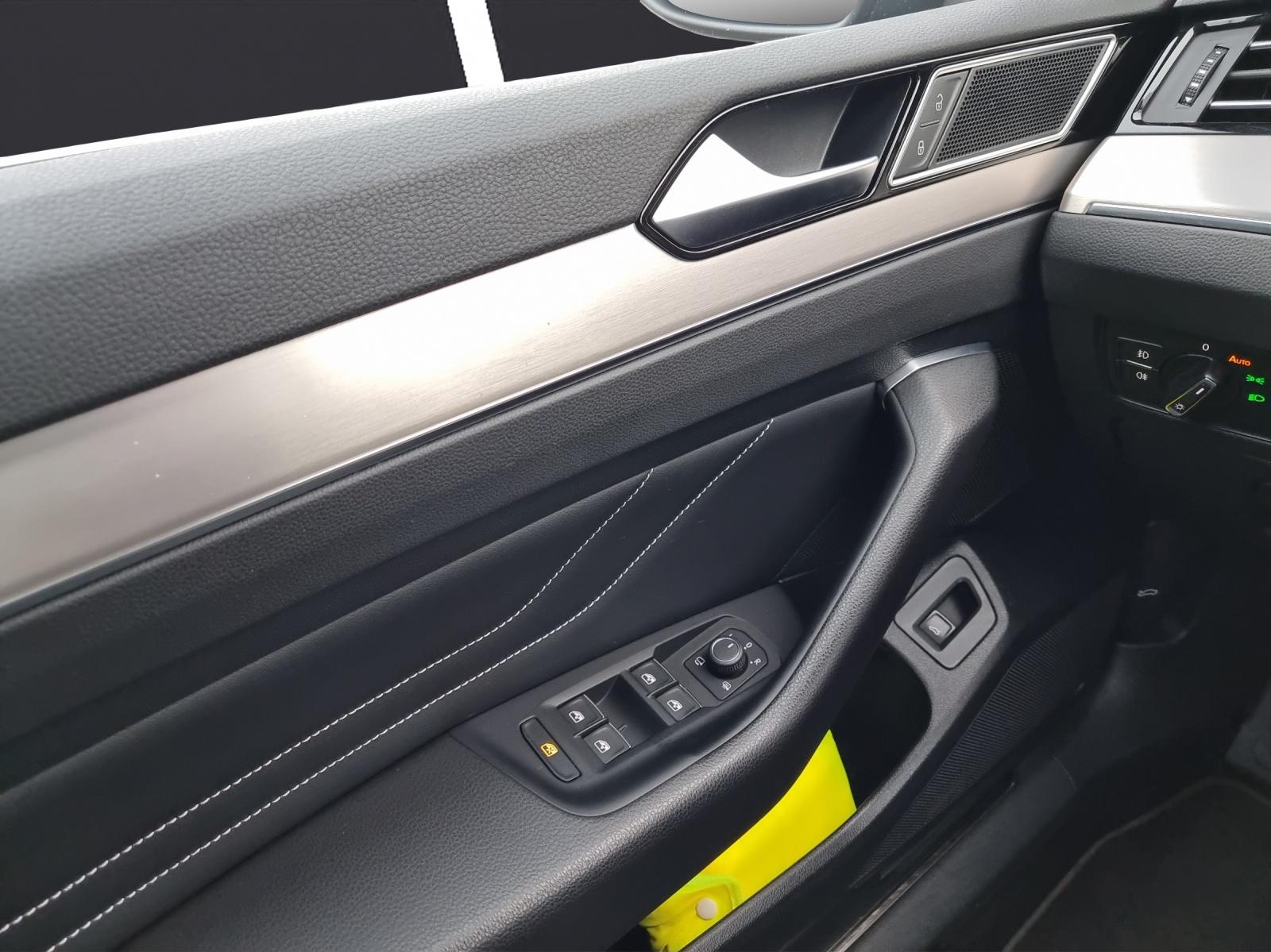 Volkswagen Passat TSI Elegance DSG Matrix Navi AID, миниатюра 18