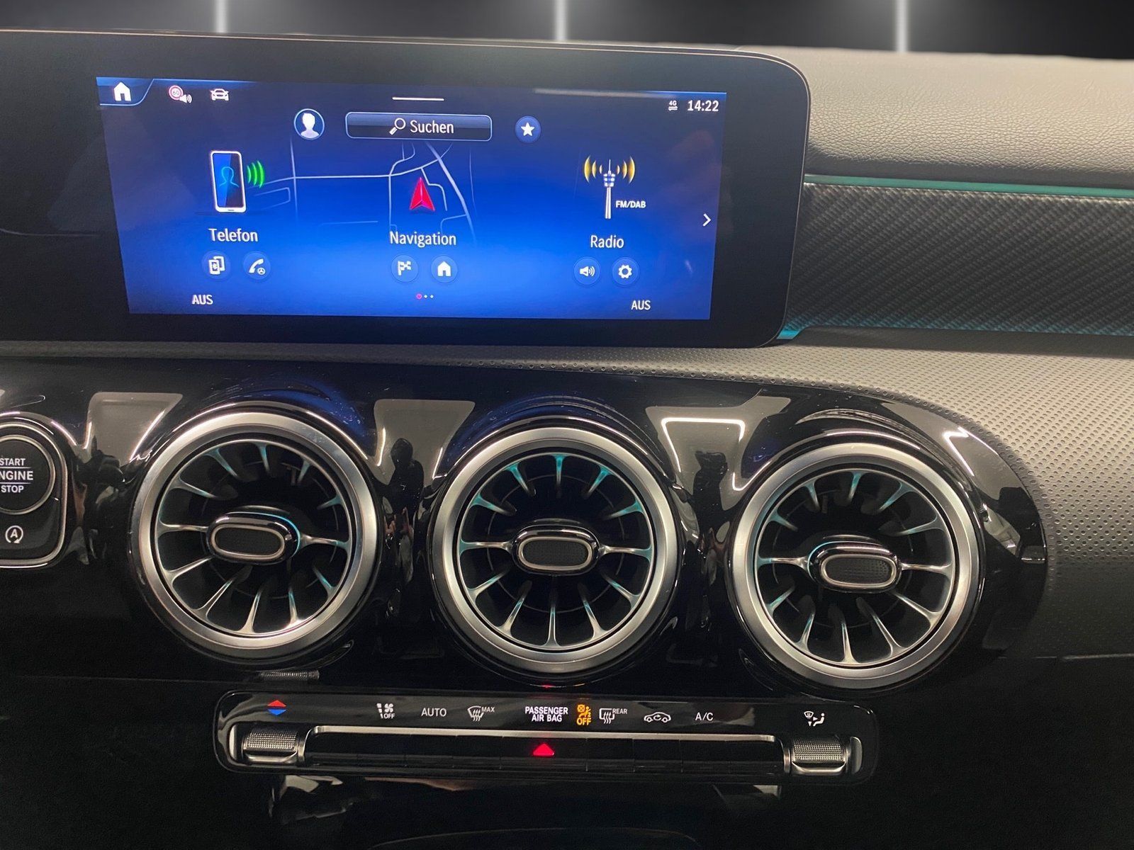 Fahrzeugabbildung Mercedes-Benz A 180 Progressive*Night*360*Totwinkel*Multibeam*