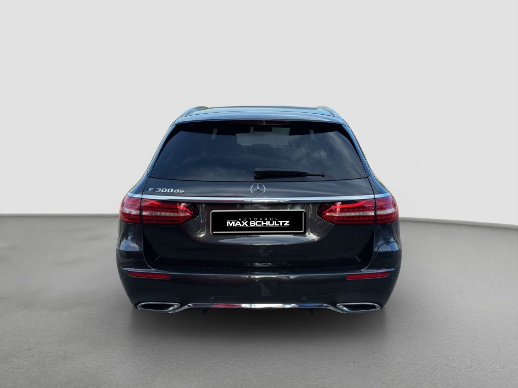 Fahrzeugabbildung Mercedes-Benz E 300 de T AMG*PANO-SD*AHZV*HUD*DISTR*BURMESTER*