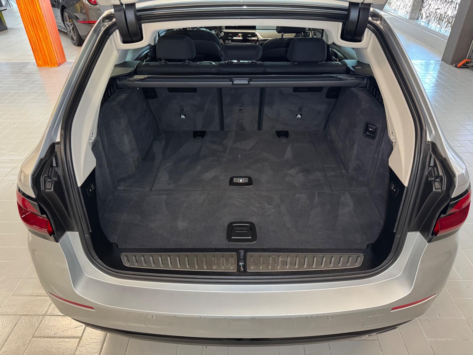 BMW 540 d xDrive Touring Aut. ~PANO~LED~NAVI~, миниатюра 24