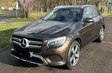 Mercedes-Benz GLC 300 4MATIC Autom. - - Mercedes-Benz GLC 300: Braun