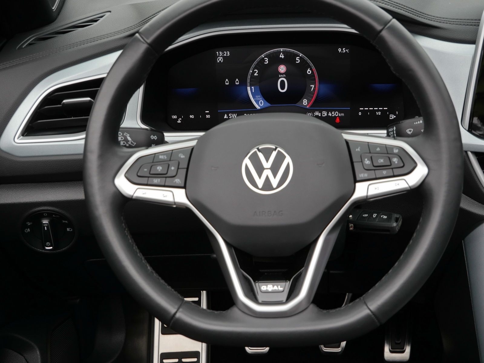 Volkswagen T-Roc - Bild 9