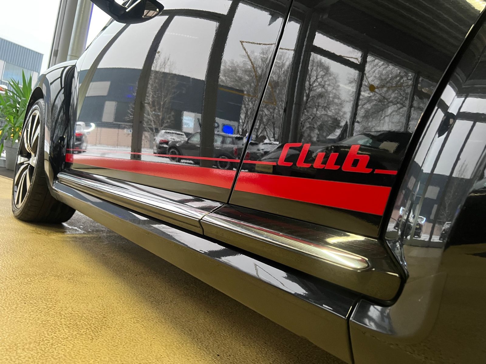 Fahrzeugabbildung Volkswagen Beetle Lim. 2.0 TDI Club R line SONDERMODEL*