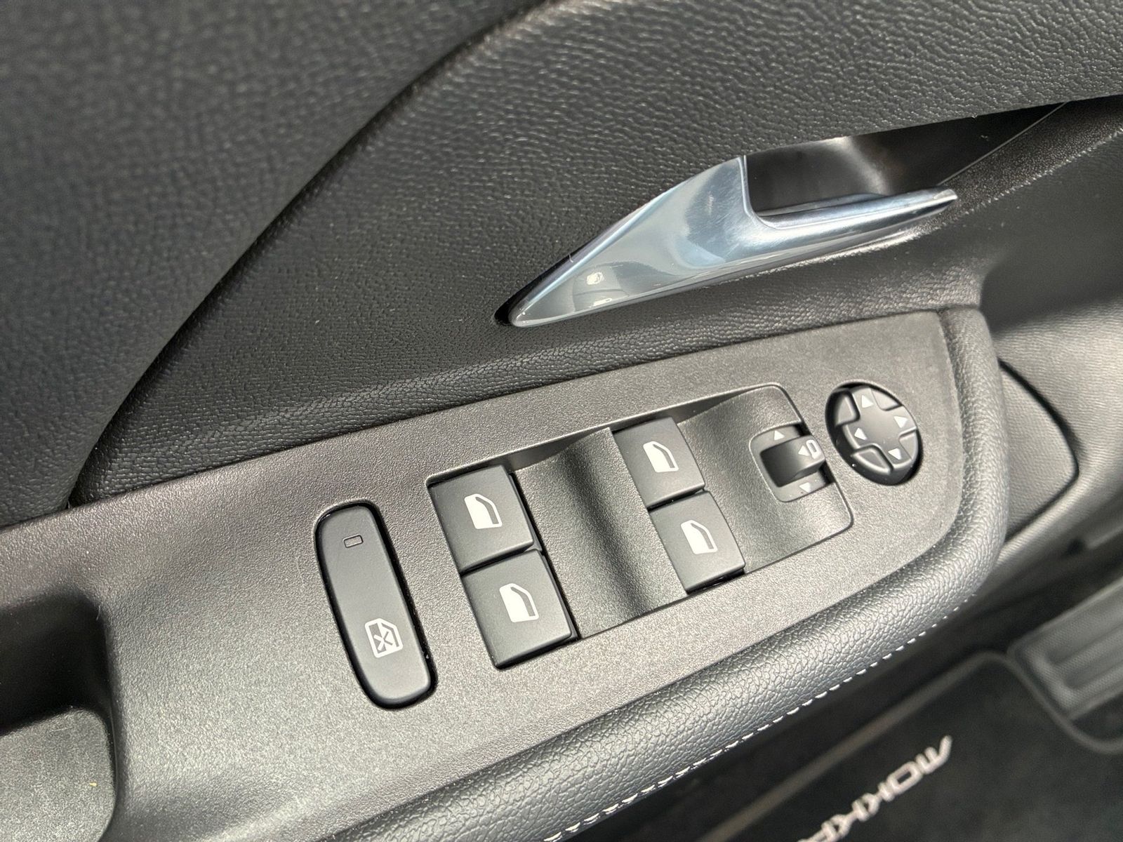 Fahrzeugabbildung Opel Mokka 1.2 GS Kamera,LED,Matrix,Navi,SHZ,Keyless