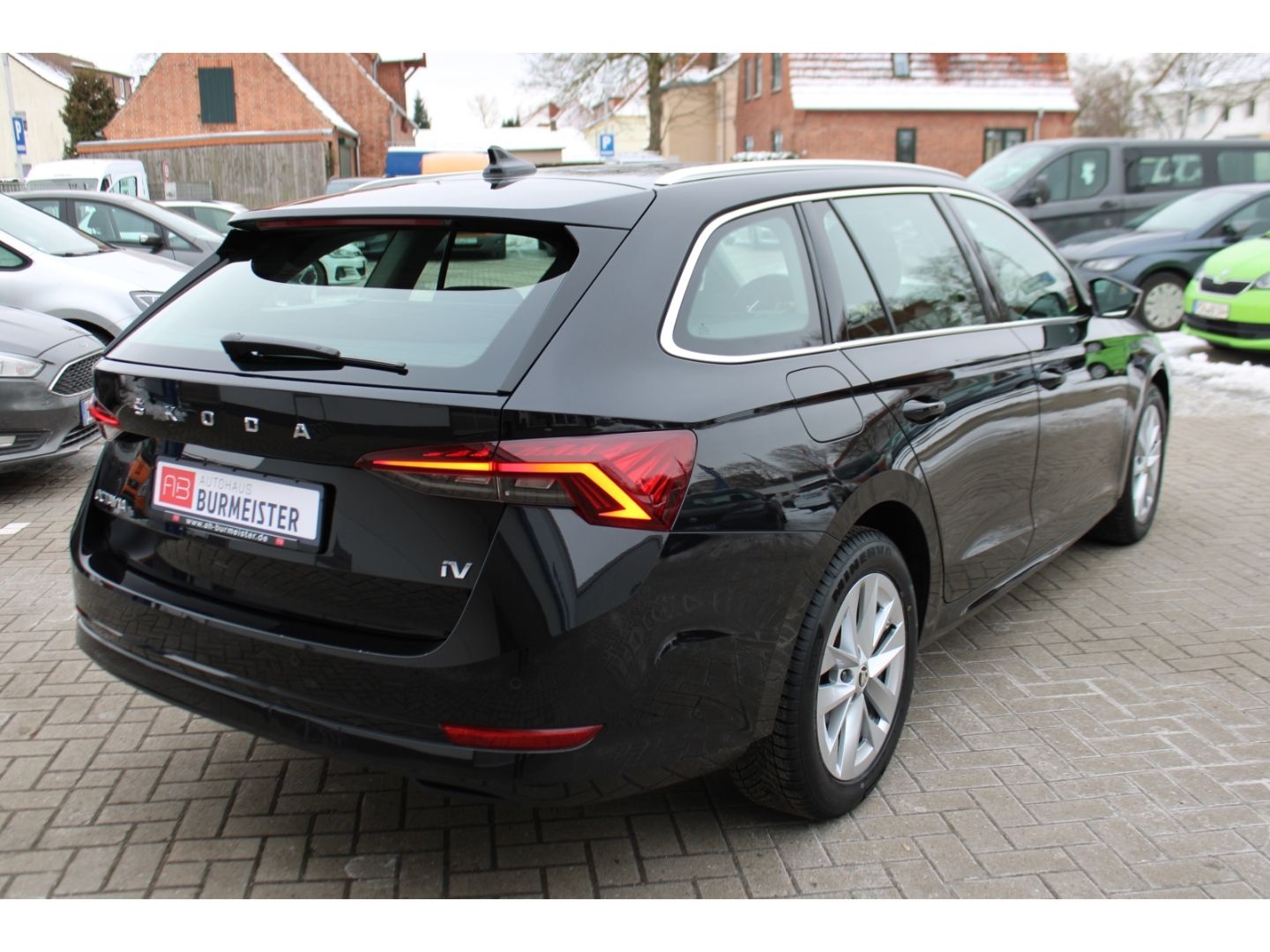 Fahrzeugabbildung SKODA Octavia Style Combi 1.4 TSI iV PHEV DSG Navi LED