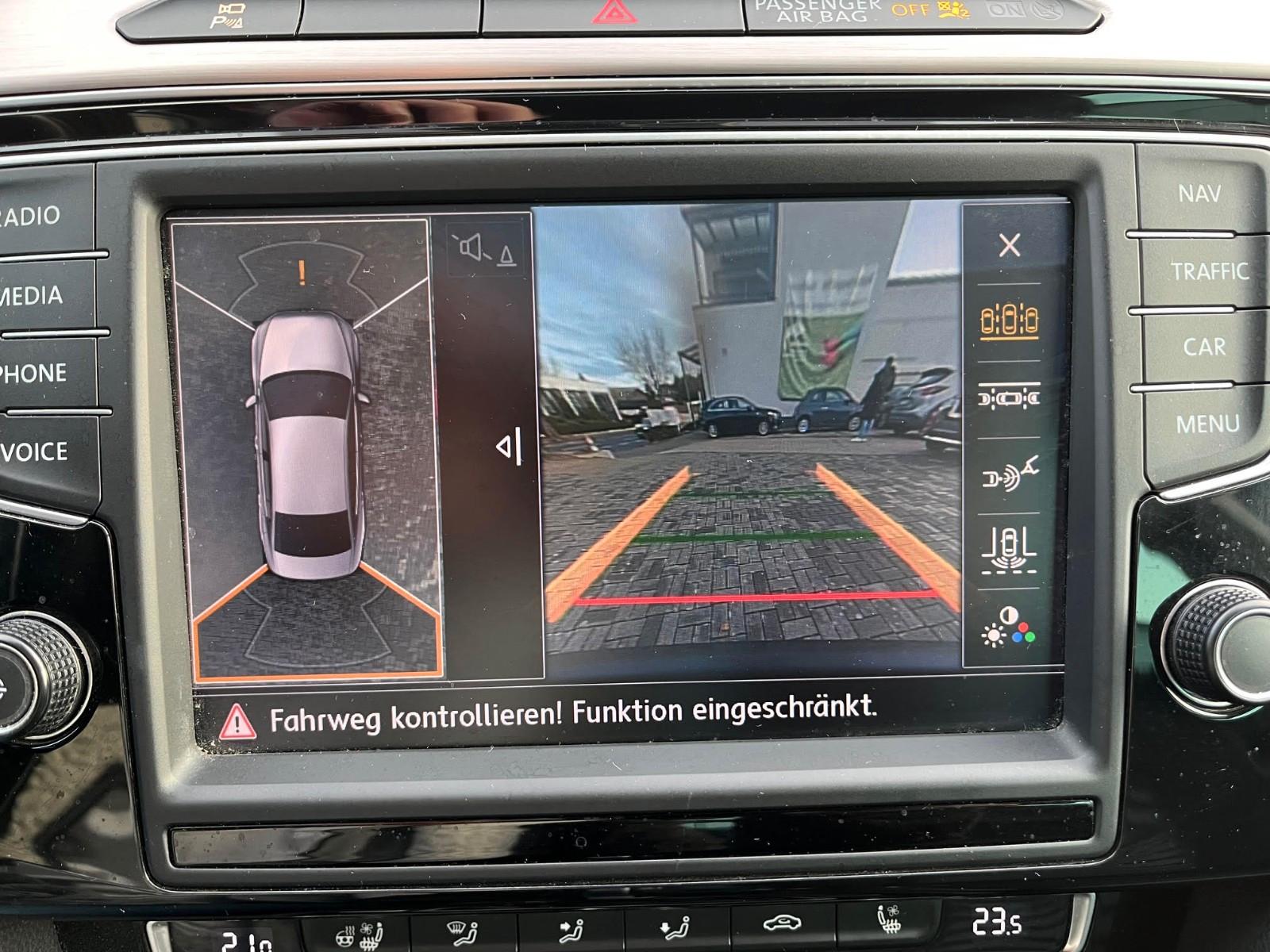Volkswagen Passat Lim. Highline BMT/Start-Stopp