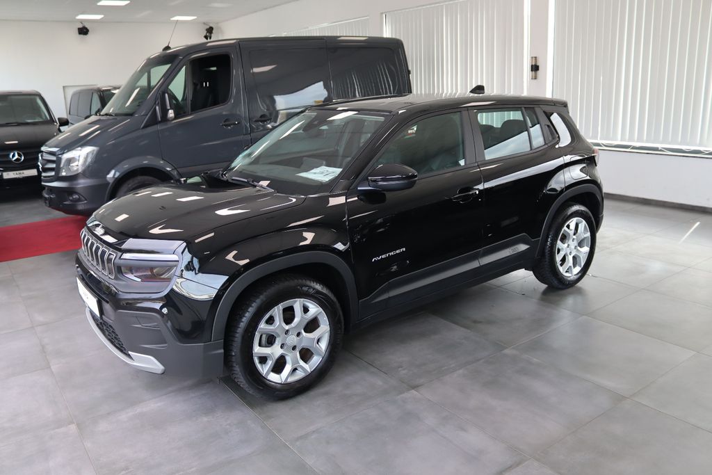 Jeep Avenger — hlavná fotografia