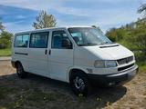 Volkswagen VW T4 Caravelle 2.5L Lang 9Sitzer AHK Klim... - VW T4 Gebrauchtwagen in Dresden