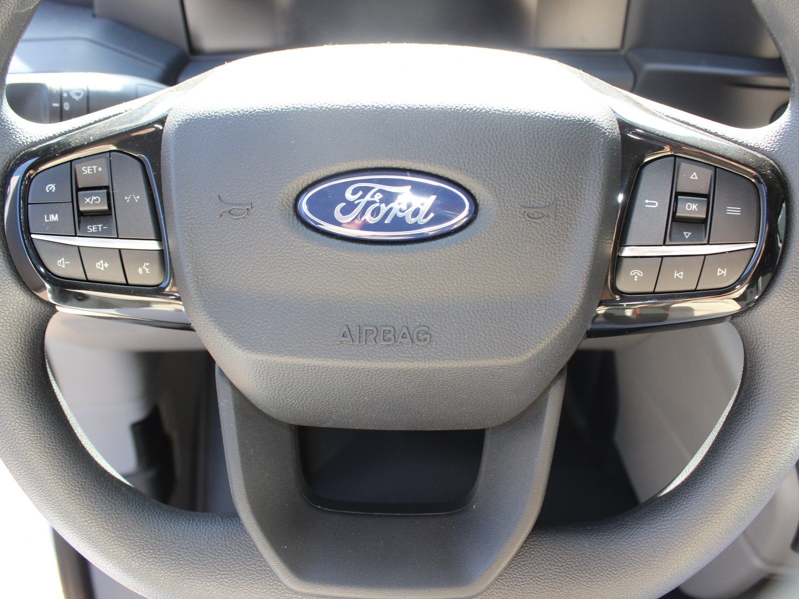 Fahrzeugabbildung Ford Transit Custom 320 L1 Trend FWD Plug-in Hybrid